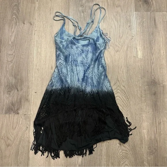 FREE‎ PEOPLE Shake It Blue Black Ombré Crochet Tie Dye Fringe Dress Size 2 - Picture 6 of 9